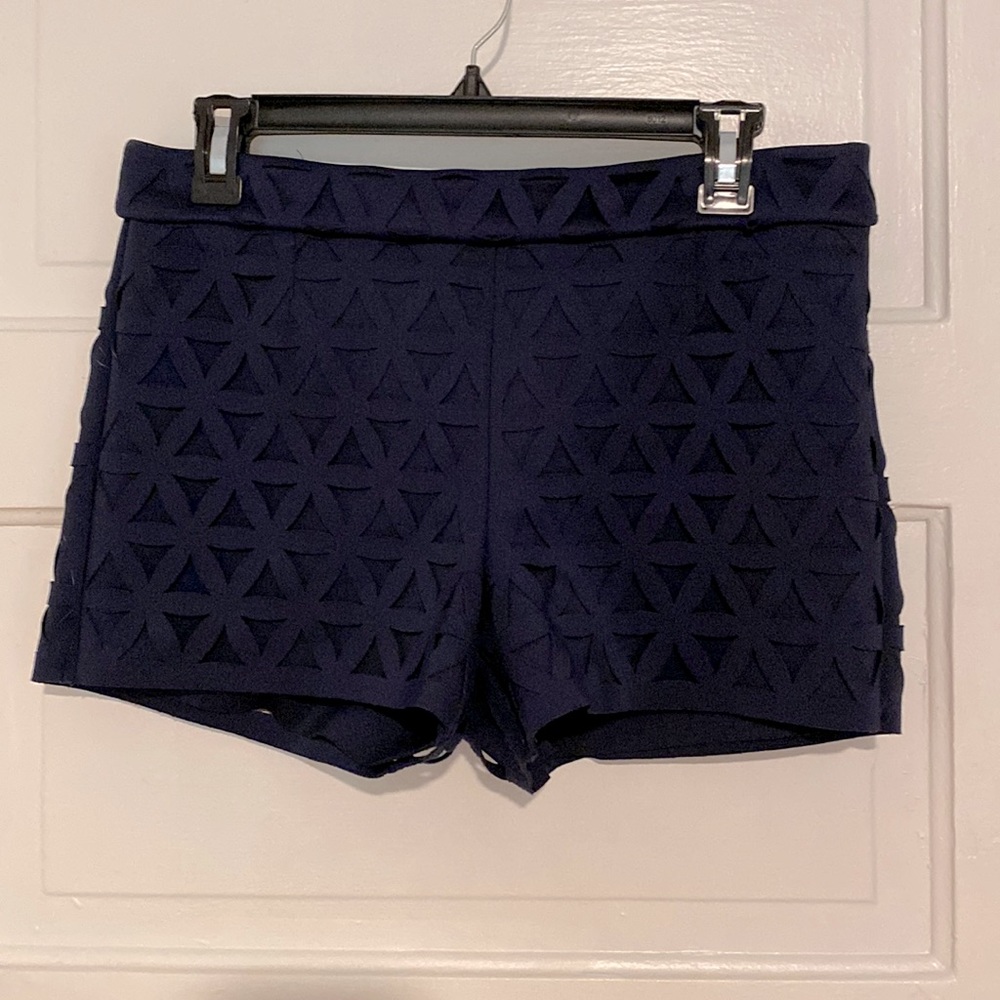 Lilly Pulitzer Navy Shorts. Size 6.